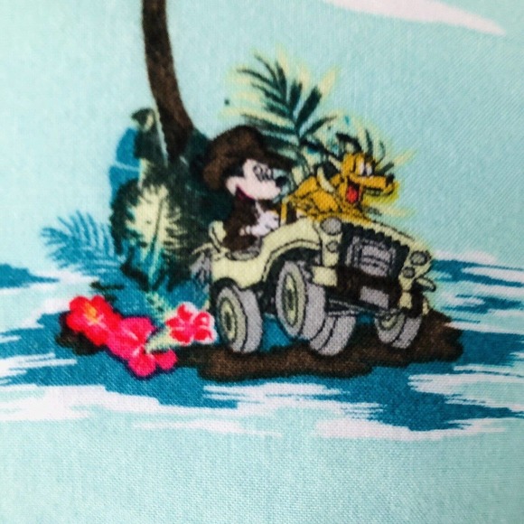 Disney Mickey Mouse PLUTO Donald Duck Island Safari Tie Shirt 3XL Her Universe - Picture 6 of 12